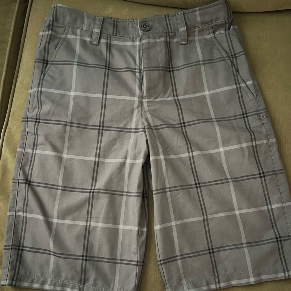 Under Armour Gray Checkered Shorts YLG